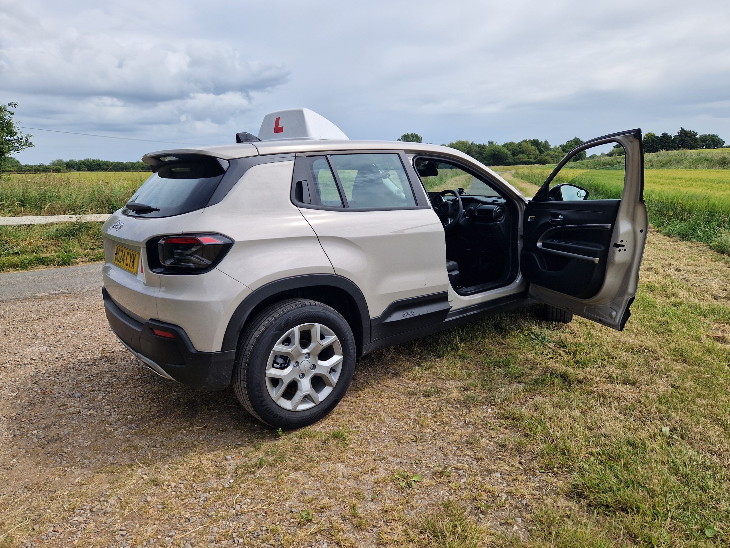 Artistic photo of the Jeep Avenger